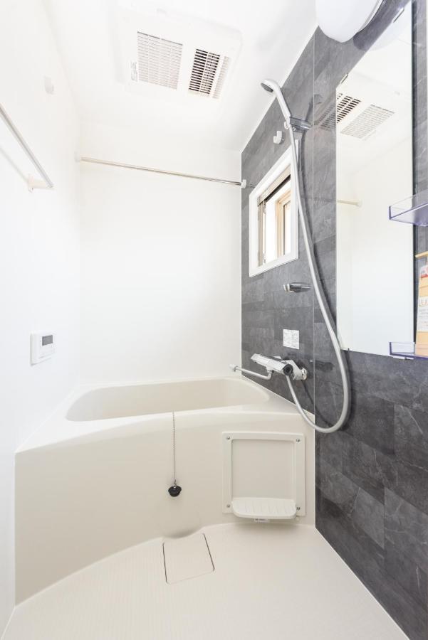 אוקיאמה Cocostay Ko Residence Sennichimae5Fココステイ ケーオーレジデンス センニチマエ5F מראה חיצוני תמונה